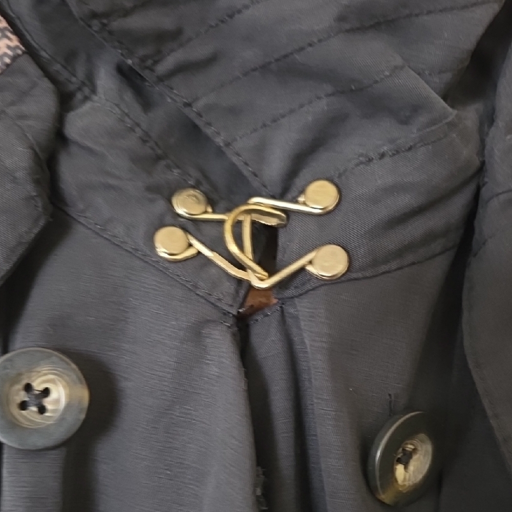 Double Breast Water Resistant Trench Coat - Picture 6 of 10